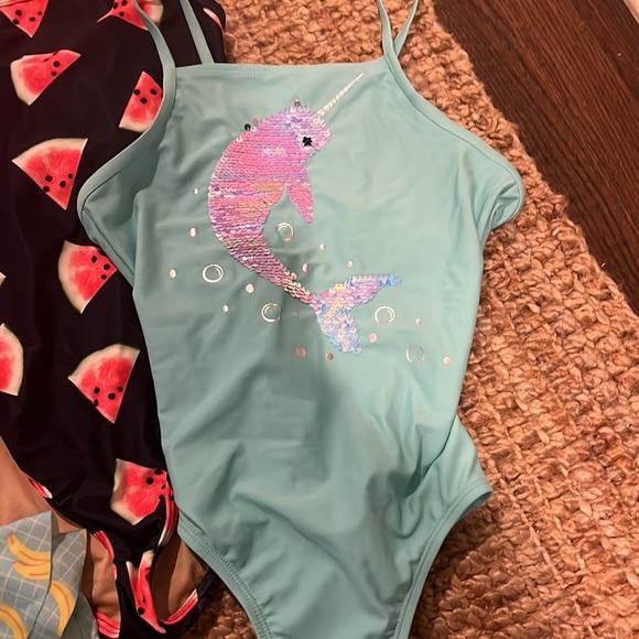 Girls 10/12 assortment of swimsuits and swimsuit long sleeve swim top. Excellent - Picture 5 of 11
